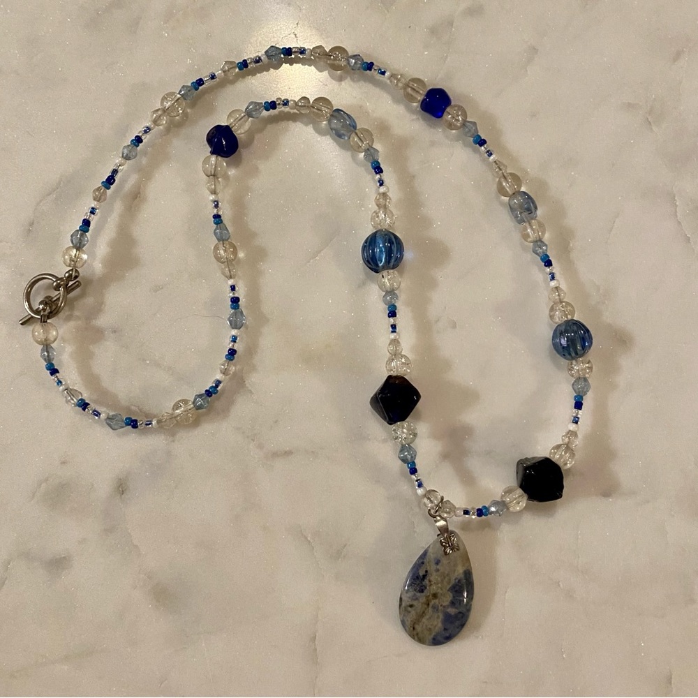 Brilliant Blue Crystal stone necklace
